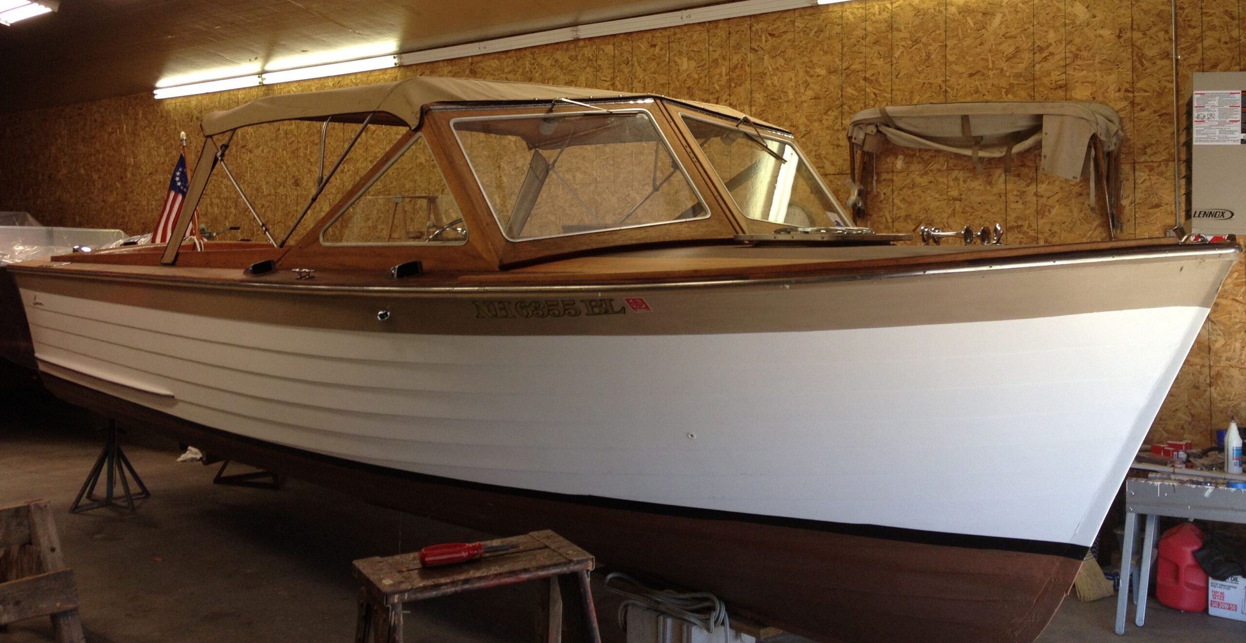 SOLD 26′ Lyman “Broads View III”